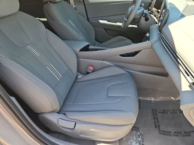 Thumbnail: 2026 Hyundai Elantra - 21