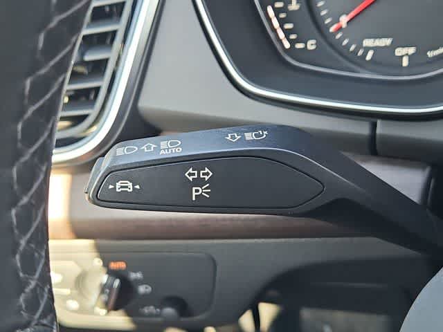 2023 Audi Q5 Premium - Photo 25