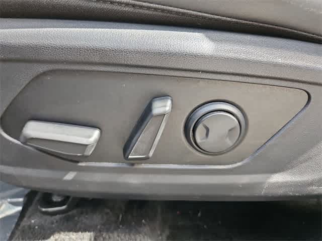 Thumbnail: 2023 Hyundai Tucson - 16