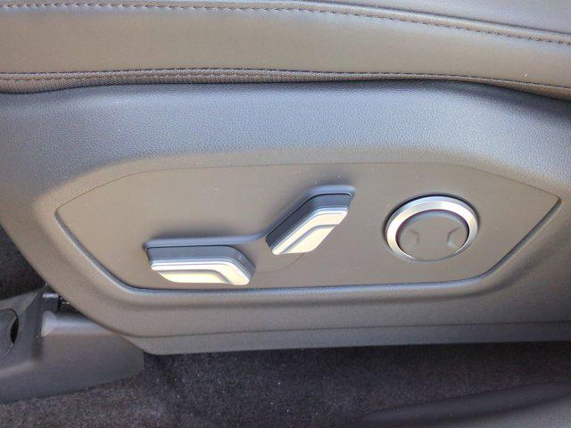 Thumbnail: 2026 Hyundai Santa Fe - 17