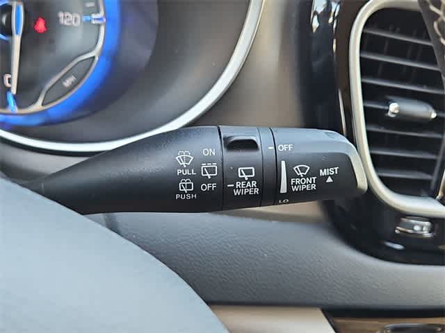 Thumbnail: 2023 Chrysler Pacifica - 26