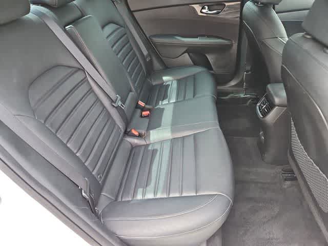 Thumbnail: 2023 Kia Forte - 22