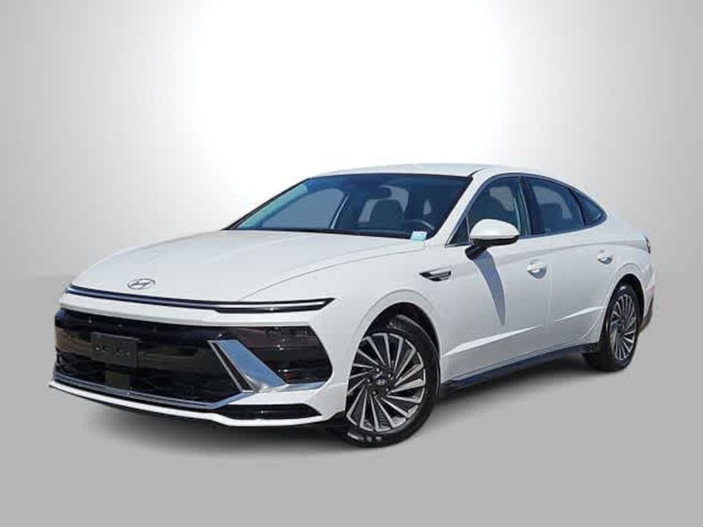 Used 2025 Hyundai Sonata Hybrid SEL Sedan