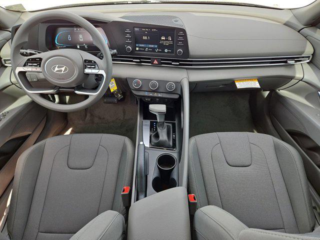 Thumbnail: 2026 Hyundai Elantra - 15