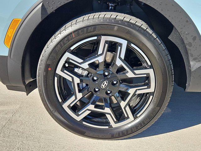 Thumbnail: 2026 Hyundai Santa Cruz - 13