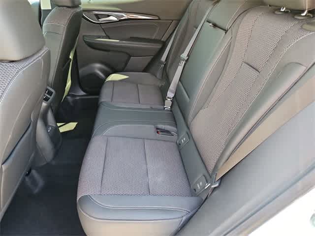 Thumbnail: 2022 Buick Envision - 18