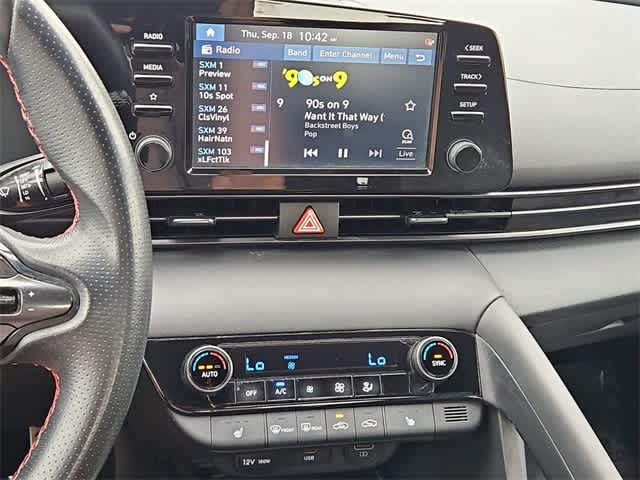 Thumbnail: 2022 Hyundai Elantra - 28