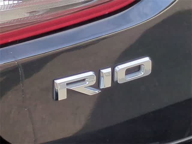 Thumbnail: 2019 Kia Rio - 12