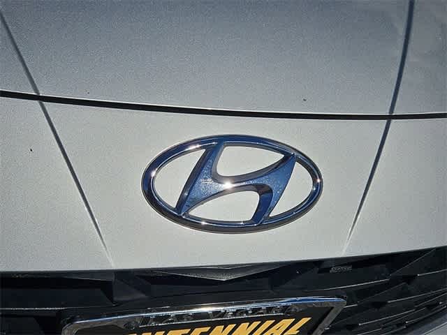 Thumbnail: 2022 Hyundai Elantra - 11