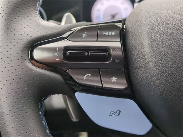 Thumbnail: 2025 Hyundai Elantra - 23