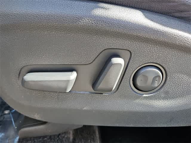 Thumbnail: 2020 Hyundai Tucson - 18