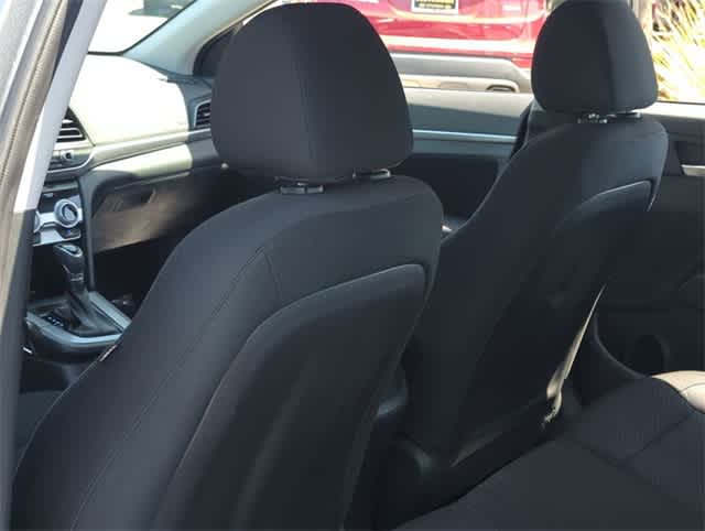 Thumbnail: 2019 Hyundai Elantra - 17