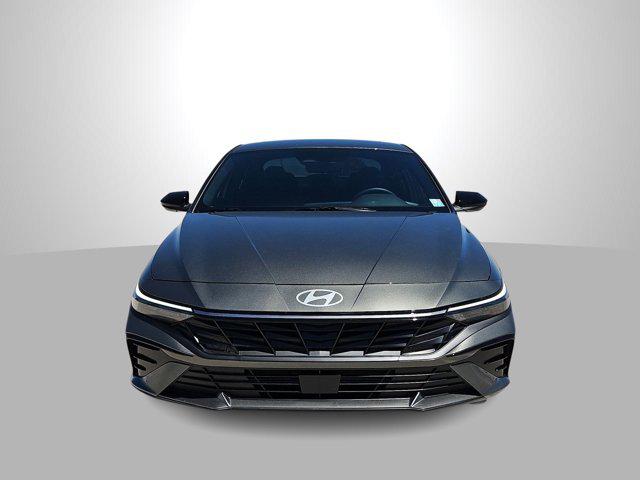 Thumbnail: 2026 Hyundai Elantra - 3