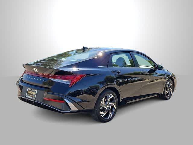 Thumbnail: 2025 Hyundai Elantra - 8