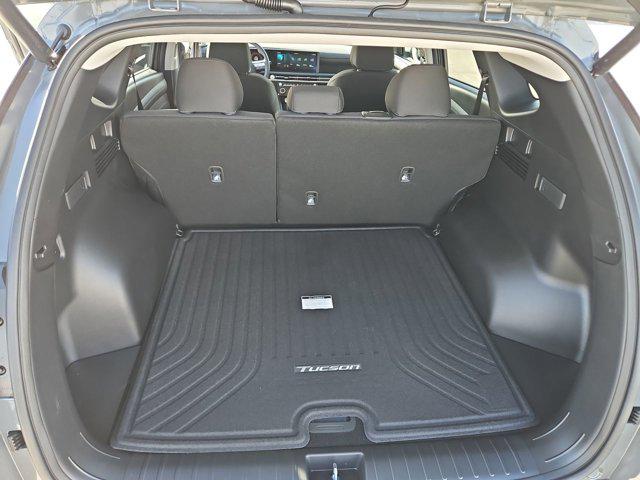 Thumbnail: 2026 Hyundai Tucson - 32