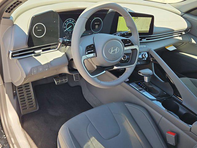 Thumbnail: 2026 Hyundai Elantra - 10