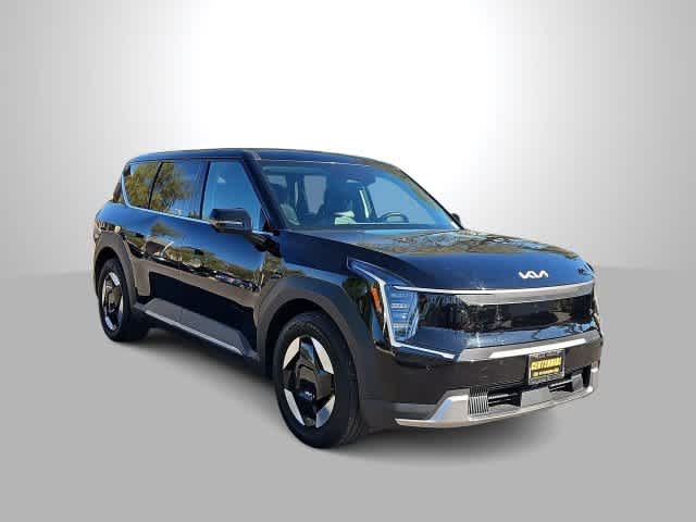 Used 2024 Kia EV9 Light L/R with VIN KNDAB5S14R6043137 for sale in Las Vegas, NV