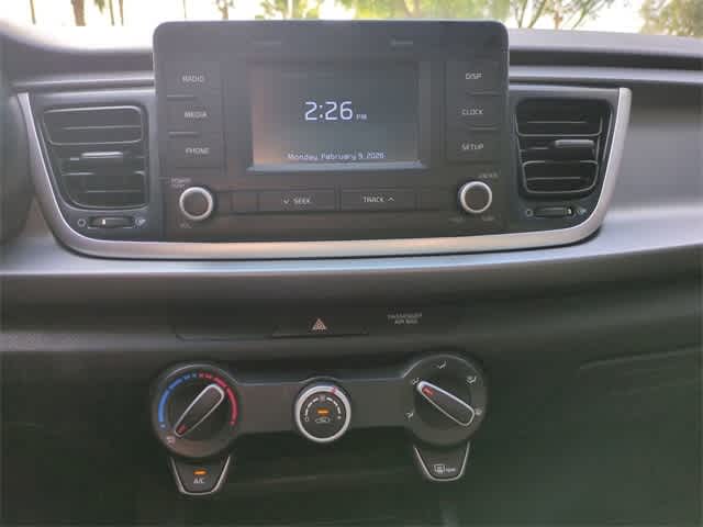 Thumbnail: 2019 Kia Rio - 26