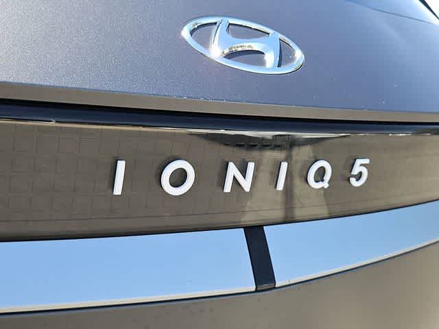 Thumbnail: 2023 Hyundai Ioniq 5 - 12