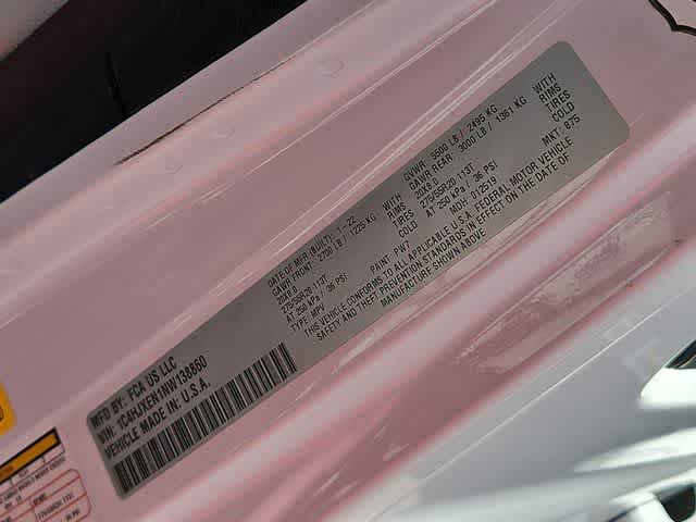 Thumbnail: 2022 Jeep Wrangler - 36