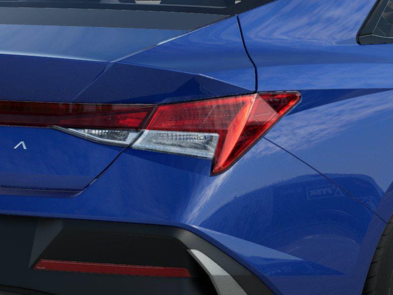 Thumbnail: 2025 Hyundai Elantra - 10