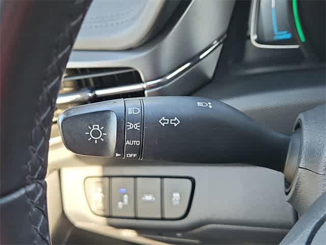 Thumbnail: 2020 Hyundai Ioniq - 26