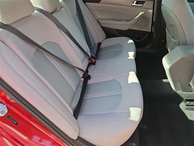 Thumbnail: 2015 Hyundai Sonata - 21