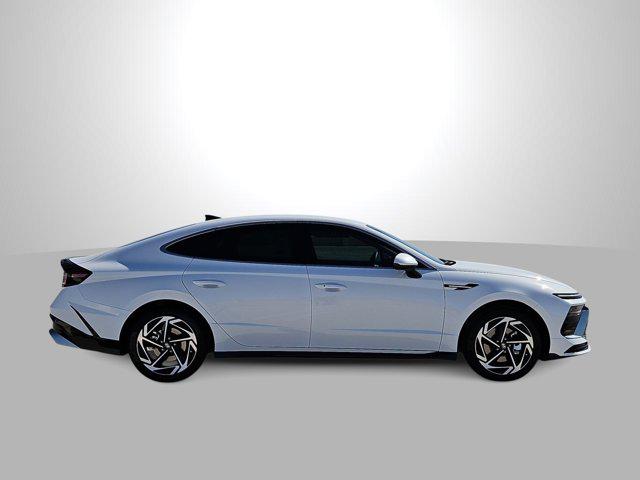 Thumbnail: 2026 Hyundai Sonata - 9