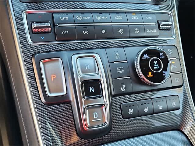 Thumbnail: 2023 Hyundai Santa Fe - 33