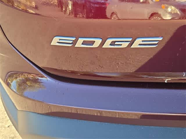 Thumbnail: 2019 Ford Edge - 12