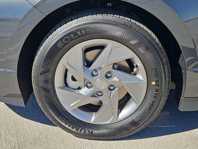 Thumbnail: 2026 Hyundai Sonata - 13