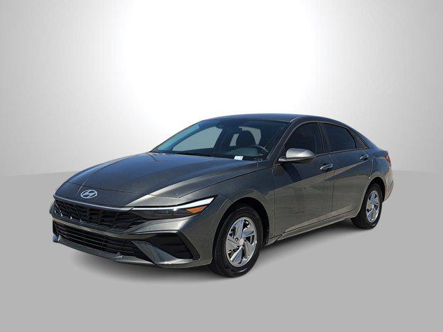 Thumbnail: 2026 Hyundai Elantra - 4
