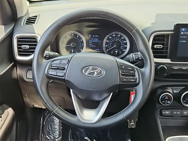 Thumbnail: 2022 Hyundai Venue - 21