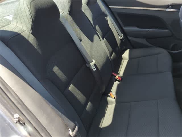 Thumbnail: 2019 Hyundai Elantra - 19
