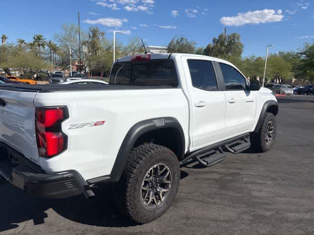 Thumbnail: 2024 Chevrolet Colorado - 9