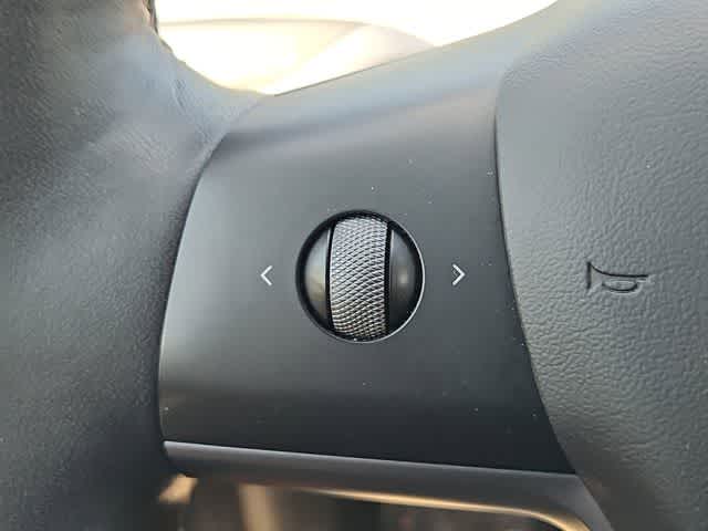Thumbnail: 2021 Tesla Model 3 - 24