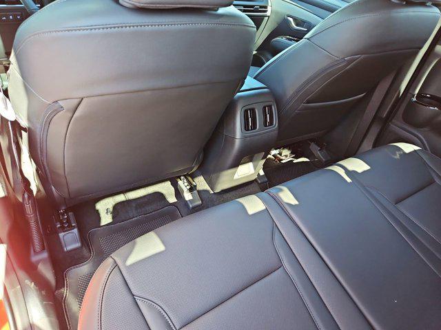 Thumbnail: 2025 Hyundai Santa Cruz - 18