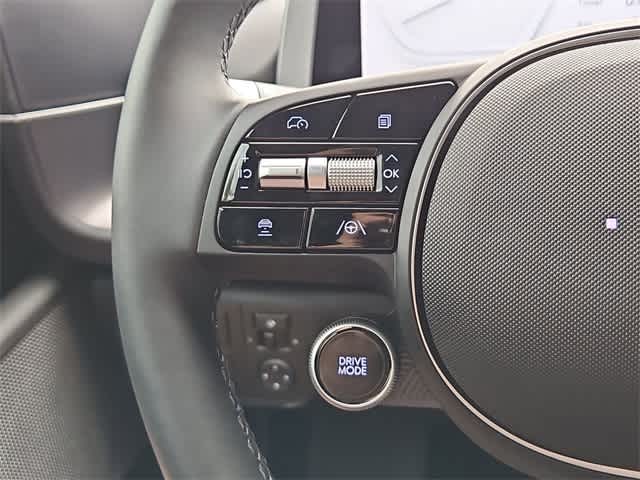 Thumbnail: 2025 Hyundai Ioniq 6 - 24