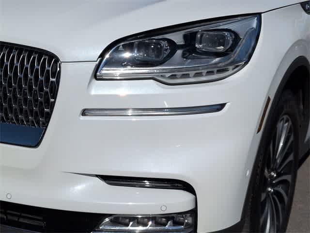 Thumbnail: 2022 Lincoln Aviator - 10