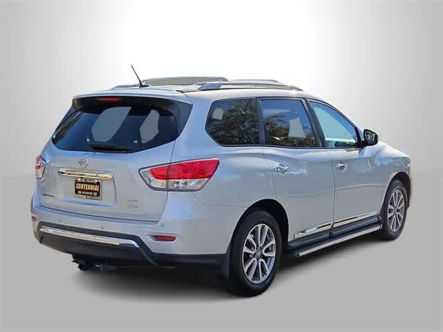 Thumbnail: 2013 Nissan Pathfinder - 8