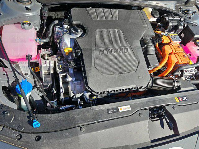 Thumbnail: 2025 Hyundai Elantra - 14