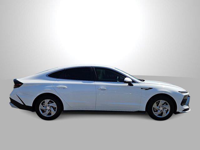 Thumbnail: 2025 Hyundai Sonata - 9