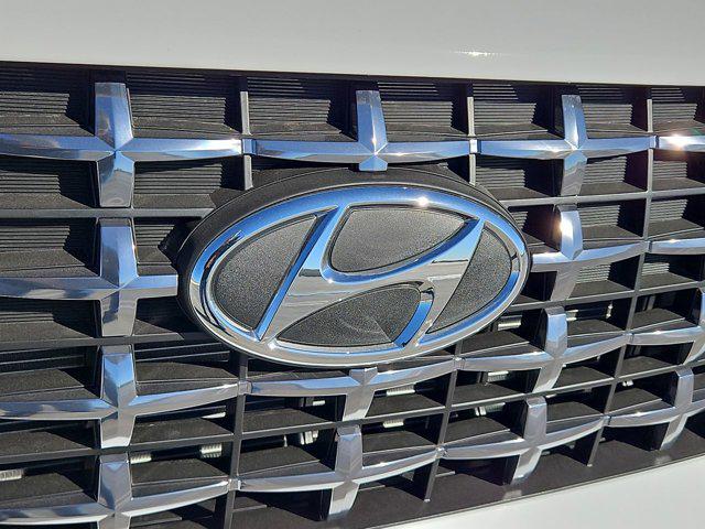 Thumbnail: 2026 Hyundai Venue - 11