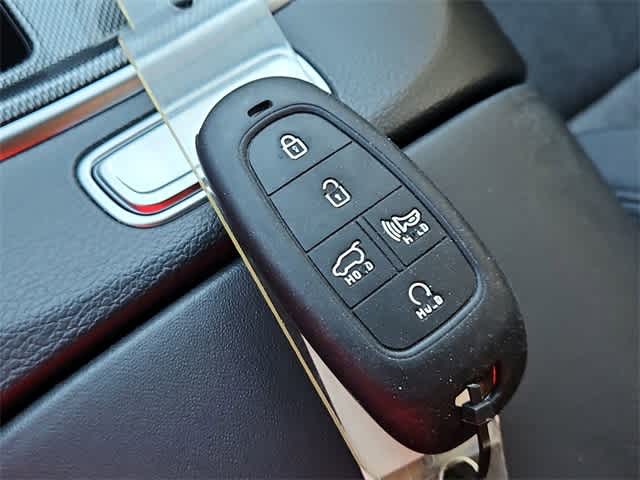 Thumbnail: 2023 Hyundai Santa Fe - 34