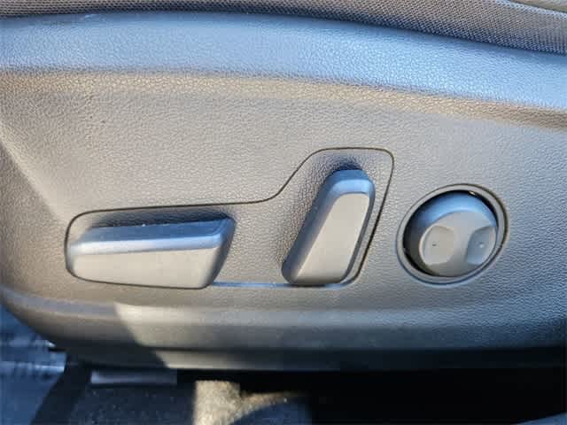 Thumbnail: 2021 Hyundai Kona - 17