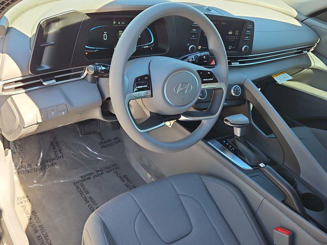 Thumbnail: 2026 Hyundai Elantra - 10