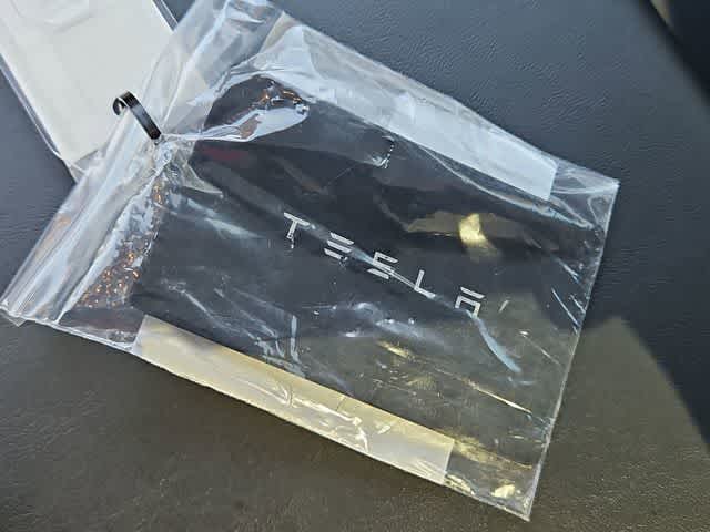 Thumbnail: 2022 Tesla Model Y - 33