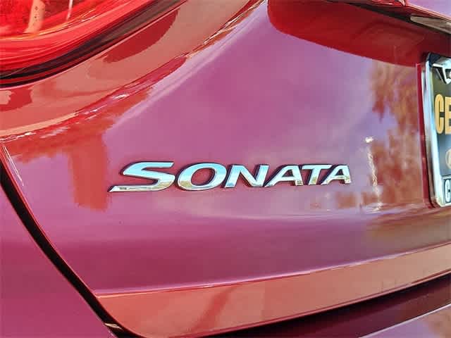 Thumbnail: 2015 Hyundai Sonata - 13