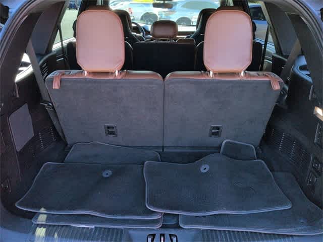 Thumbnail: 2022 Lincoln Aviator - 36