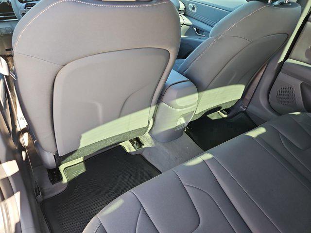 Thumbnail: 2025 Hyundai Elantra - 17